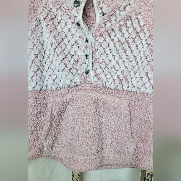 Simply Southern Pink Pullover 💗 - Picture 4 of 9